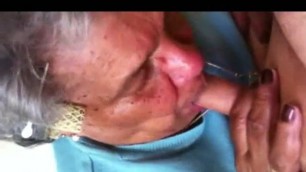 Granny Give a nice blowjob