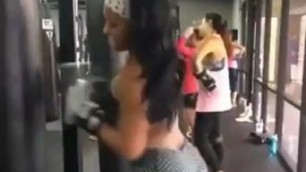 boxing while twerking