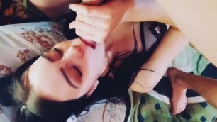 Blowjob from a Cute Pussy! ????????
