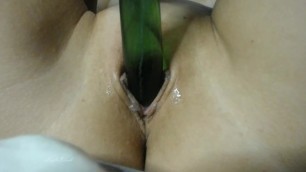INNCOSENT PUSSY KNOWS HOW TO DELIVER AN ORGASM TO HER PINK PUSSY